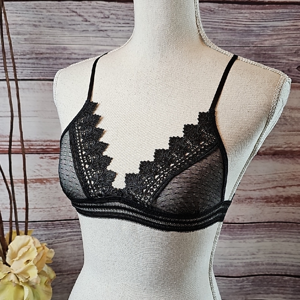 Lace Trim Sheer Bralette - Black